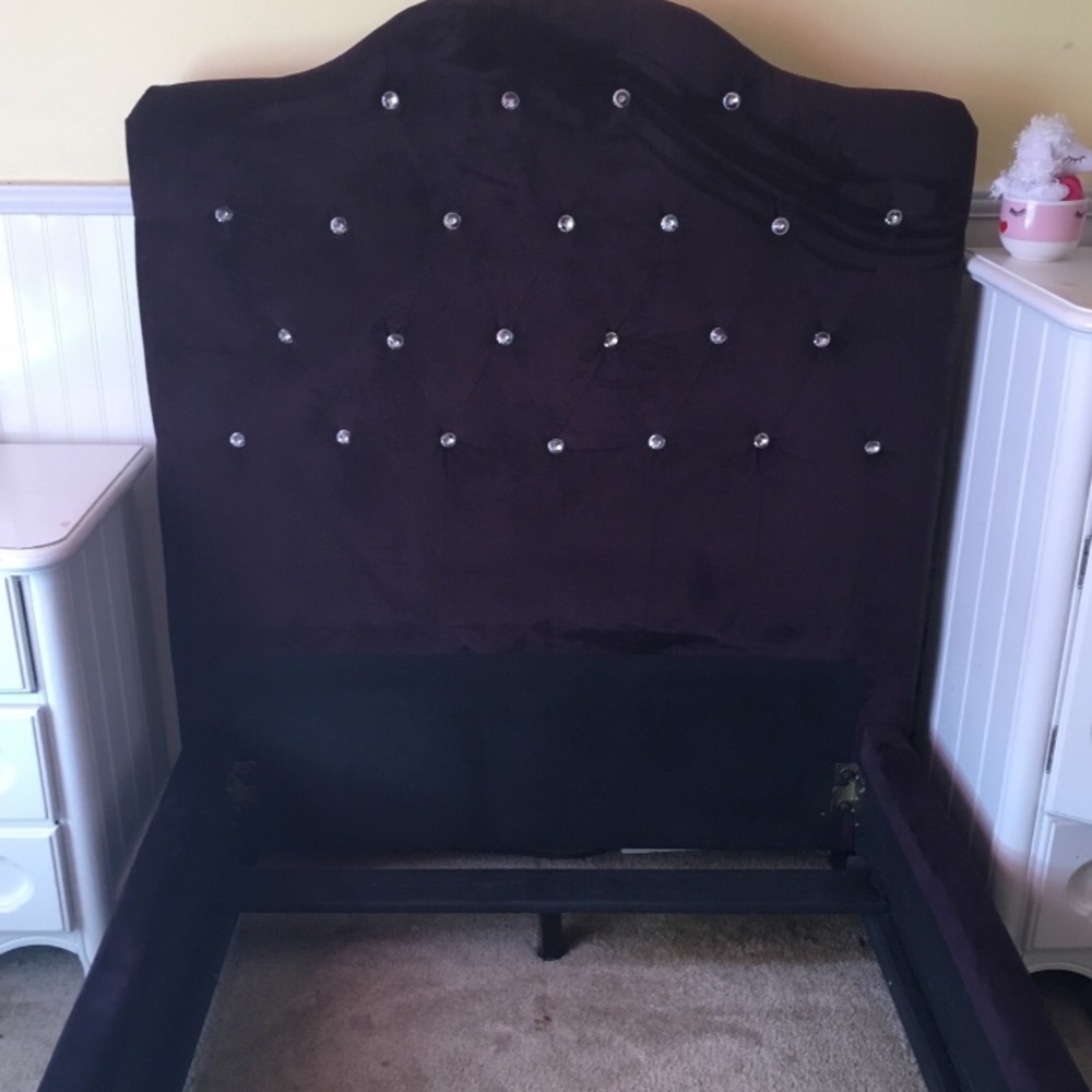 headboard